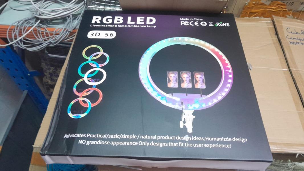 ARO DE LUZ DE COLORES RGB CON HOLDER 3D-56CM PARA TRIPODE CON CONTROL Y CONECTOR USB TAMA&Ntilde;O + TRIPODE DE 2.1 MTS LEDS RABI 56CM